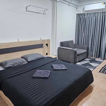 Urban Jungle Hostel بانكوك المظهر الخارجي الصورة