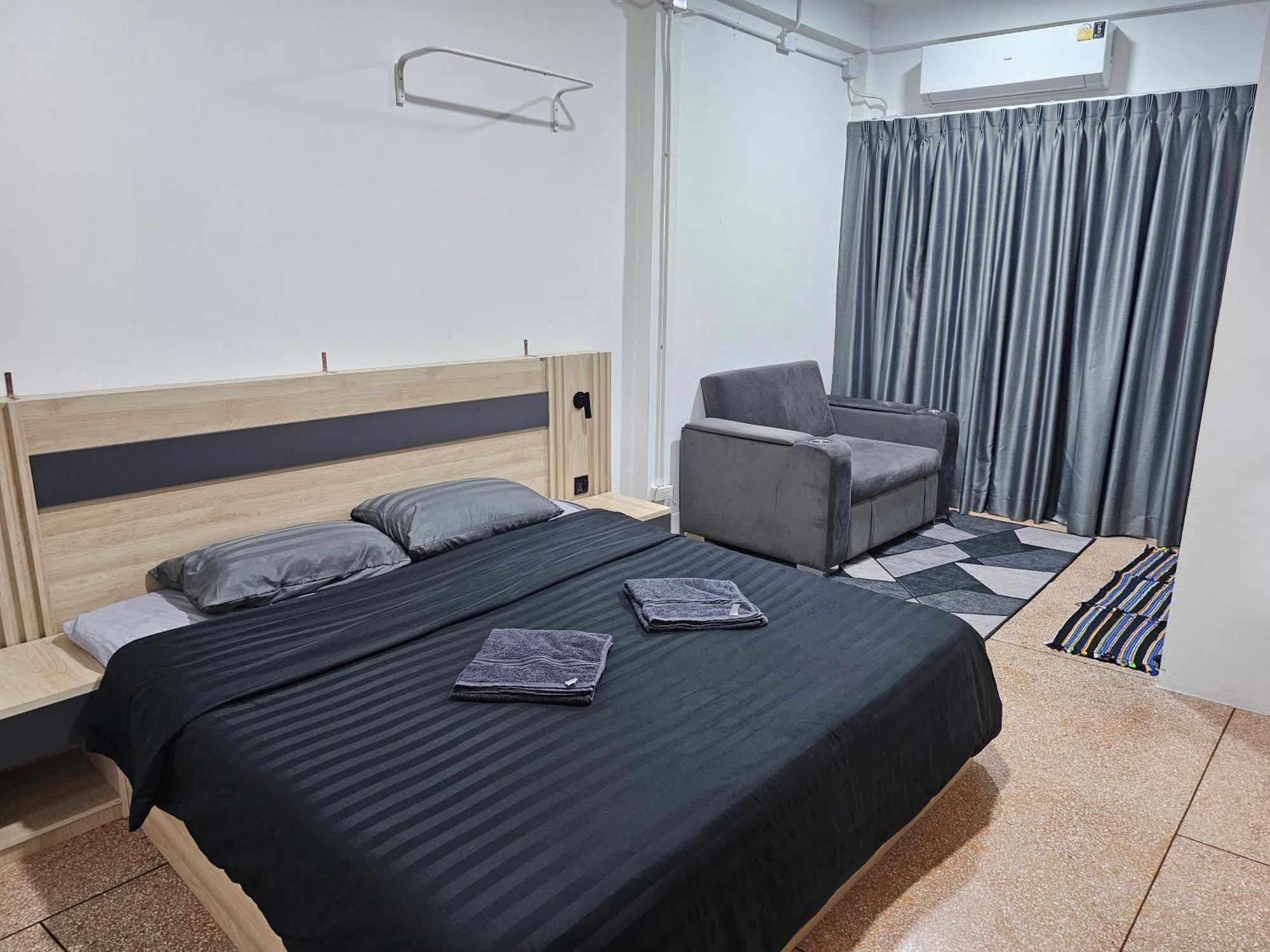 Urban Jungle Hostel بانكوك المظهر الخارجي الصورة